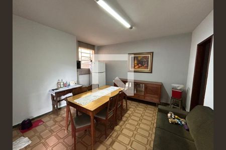Casa à venda com 4 quartos, 241m² em Jardim Guanabara, Belo Horizonte