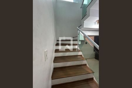 Casa à venda com 3 quartos, 226m² em Jardim Embaré, São Bernardo do Campo
