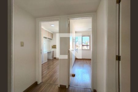 Corredor de apartamento à venda com 3 quartos, 90m² em Andaraí, Rio de Janeiro