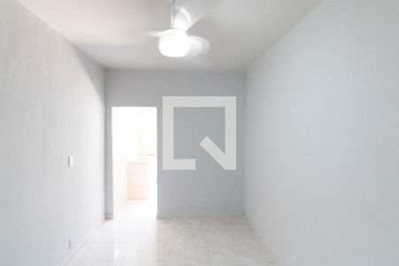 Sala/Quarto de kitnet/studio para alugar com 1 quarto, 16m² em Campo Grande, Rio de Janeiro