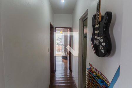 Corrredor de apartamento à venda com 4 quartos, 130m² em Sagrada Família, Belo Horizonte