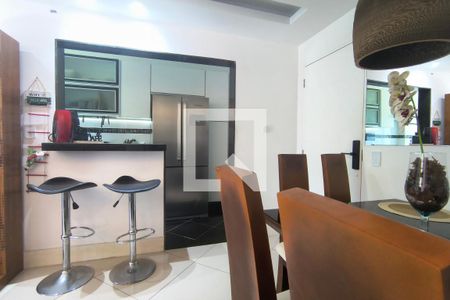 Sala de apartamento para alugar com 2 quartos, 59m² em Taquara, Rio de Janeiro