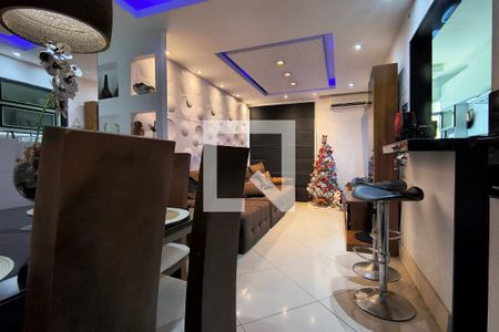 Sala de apartamento para alugar com 2 quartos, 59m² em Taquara, Rio de Janeiro