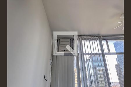 Kitnet/Studio à venda com 1 quarto, 30m² em Centro, Rio de Janeiro