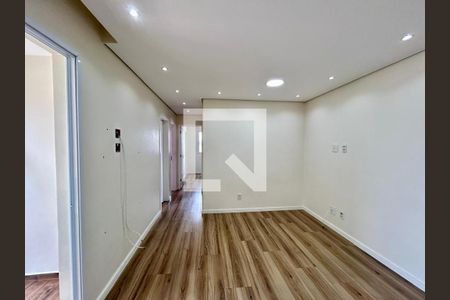 Apartamento para alugar com 3 quartos, 73m² em Vila Leonor, Guarulhos