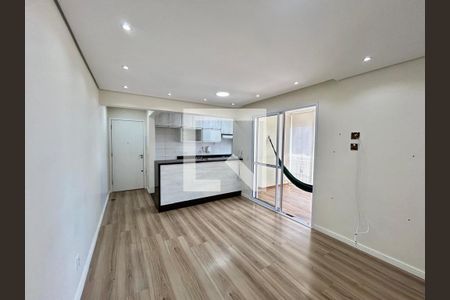 Apartamento para alugar com 3 quartos, 73m² em Vila Leonor, Guarulhos