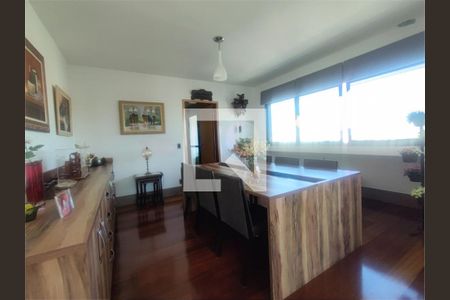 Apartamento à venda com 4 quartos, 231m² em Aclimação, São Paulo