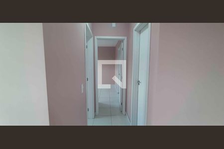 Corredor de apartamento para alugar com 2 quartos, 55m² em São Pedro, Osasco