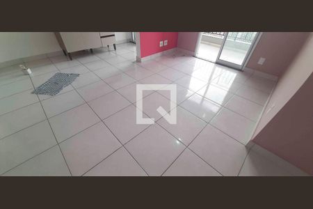 Apartamento para alugar com 2 quartos, 55m² em São Pedro, Osasco