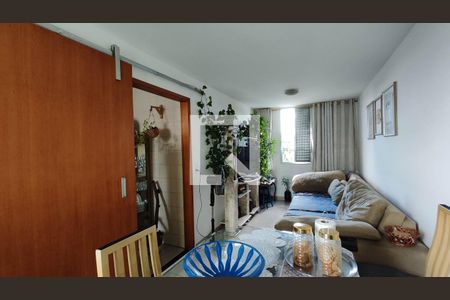 Sala de apartamento à venda com 2 quartos, 54m² em Conjunto Residencial José Bonifácio, São Paulo