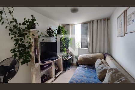 Sala de apartamento à venda com 2 quartos, 54m² em Conjunto Residencial José Bonifácio, São Paulo