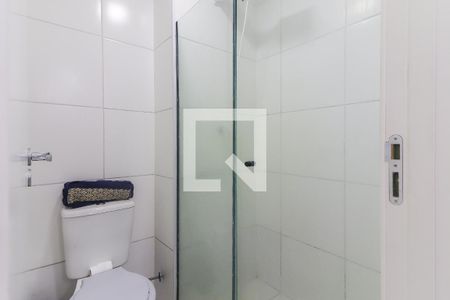 Banheiro de apartamento para alugar com 2 quartos, 35m² em Jaguaré, São Paulo