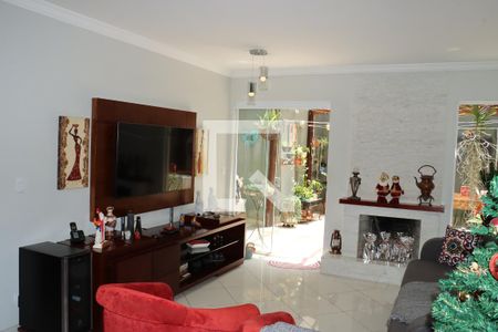 Casa de Condomínio para alugar com 5 quartos, 360m² em São Paulo Ii, Cotia