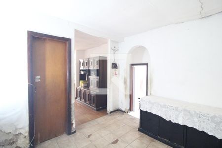 Casa à venda com 4 quartos, 350m² em Vila Sao Pedro, São Paulo