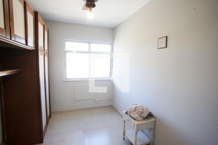 Quarto 1 de apartamento para alugar com 2 quartos, 60m² em Jacarepaguá, Rio de Janeiro