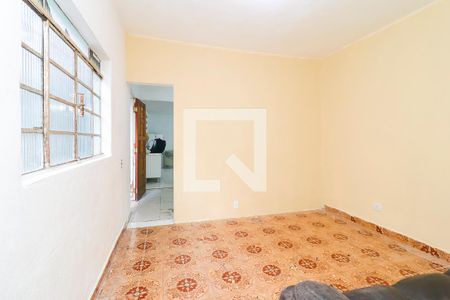 Casa para alugar com 2 quartos, 70m² em Parque Guarani, São Paulo