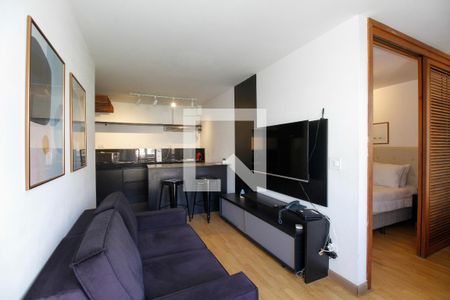 Sala e Cozinha de apartamento para alugar com 1 quarto, 50m² em Cerqueira César, São Paulo