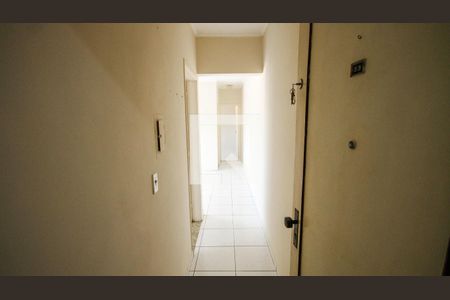 Sala de apartamento para alugar com 1 quarto, 50m² em Tupi, Praia Grande