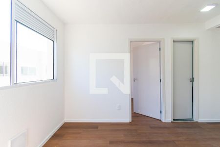 Sala de apartamento para alugar com 2 quartos, 31m² em Quinta da Paineira, São Paulo