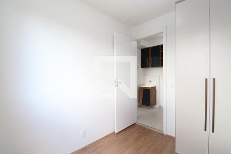 Quarto 1 de apartamento para alugar com 2 quartos, 34m² em Parque Industrial Tomas Edson, São Paulo