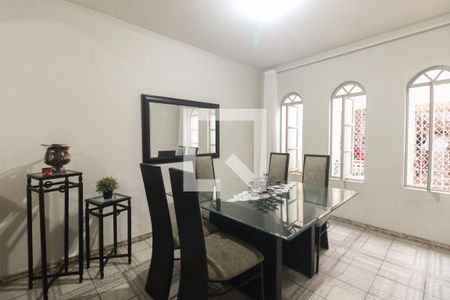 Sala  de casa à venda com 5 quartos, 270m² em Vila Moreira, São Paulo