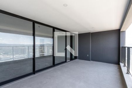 Apartamento à venda com 3 quartos, 141m² em Pompeia, São Paulo