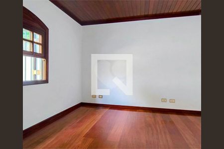 Casa à venda com 3 quartos, 221m² em City América, São Paulo