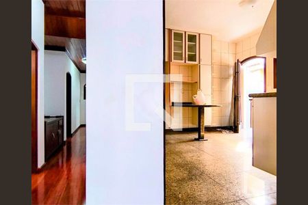 Casa à venda com 3 quartos, 221m² em City América, São Paulo