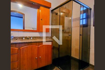 Casa à venda com 3 quartos, 221m² em City América, São Paulo