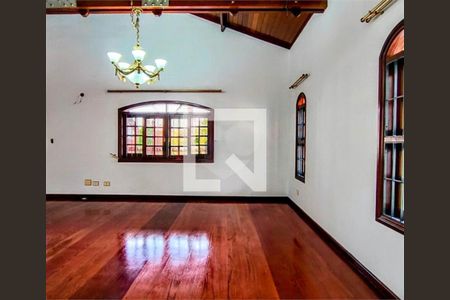 Casa à venda com 3 quartos, 221m² em City América, São Paulo