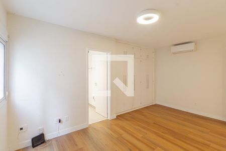 Suíte 1 de apartamento à venda com 3 quartos, 150m² em Itaim Bibi, São Paulo