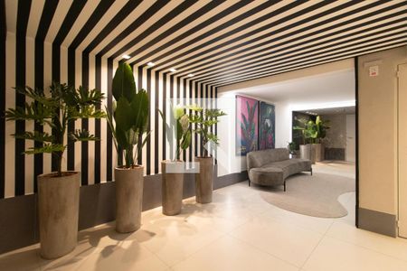 Hall social de apartamento para alugar com 1 quarto, 34m² em Farroupilha, Porto Alegre