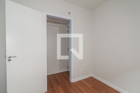 Quarto 2 de apartamento para alugar com 2 quartos, 50m² em Parque Santa Fé, Porto Alegre