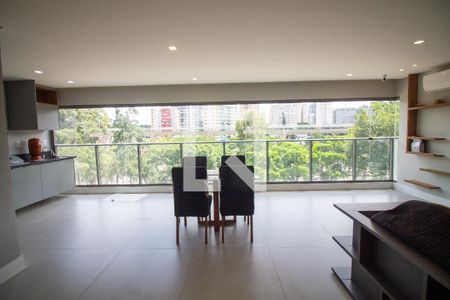 Sala de apartamento à venda com 3 quartos, 143m² em Campo Belo, São Paulo