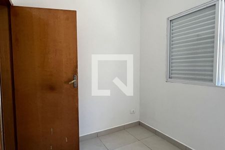 Quarto 1 de casa para alugar com 2 quartos, 62m² em Santa Maria, Santos