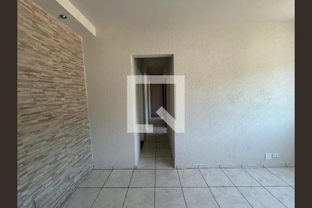 Corredor de apartamento para alugar com 2 quartos, 70m² em Madureira, Rio de Janeiro