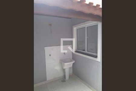 Casa à venda com 3 quartos, 120m² em Vila Roque, São Paulo