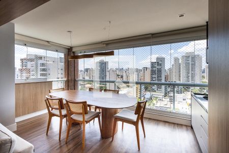 Apartamento para alugar com 3 quartos, 84m² em Água Branca, São Paulo