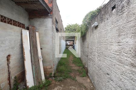 Área externa de casa à venda com 1 quarto, 52m² em Harmonia, Canoas