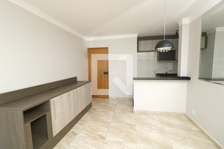 Sala de apartamento à venda com 2 quartos, 67m² em Vila Eldizia, Santo André