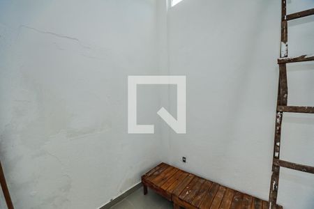 Sala de casa para alugar com 1 quarto, 150m² em São João Batista, Belo Horizonte