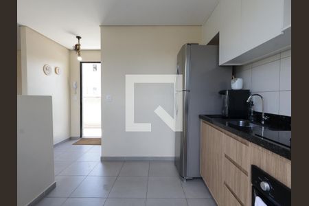 Cozinha de kitnet/studio à venda com 1 quarto, 48m² em Vila Ernesto, São Paulo