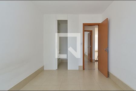 Suíte de apartamento para alugar com 3 quartos, 90m² em Sagrada Família, Belo Horizonte