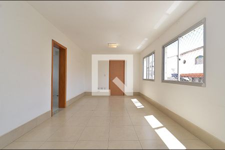 Sala Ambientes de apartamento para alugar com 3 quartos, 90m² em Sagrada Família, Belo Horizonte