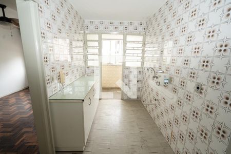 Cozinha de apartamento à venda com 2 quartos, 78m² em São Sebastião, Porto Alegre