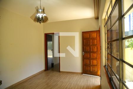 Sala de casa para alugar com 3 quartos, 220m² em Baeta Neves, São Bernardo do Campo