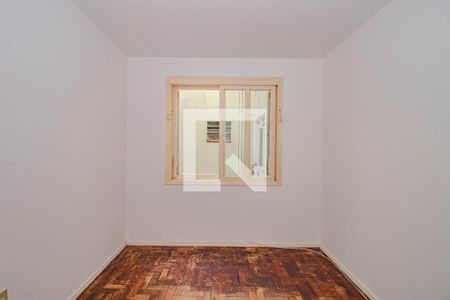 Quarto 1 de apartamento para alugar com 3 quartos, 72m² em São João, Porto Alegre