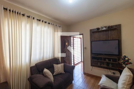 Casa à venda com 4 quartos, 313m² em Jardim do Trevo, Campinas