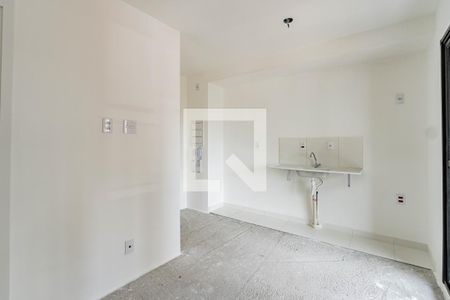 Sala/Cozinha de apartamento à venda com 2 quartos, 37m² em Vila Nair, São Paulo
