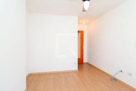 Casa de Condomínio para alugar com 2 quartos, 67m² em Parada Xv de Novembro, São Paulo